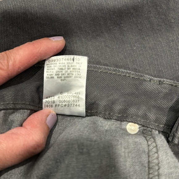 Men’s Dark Gray Levi’s 505 Regular Fit Jeans Size 32x29 EUC - Picture 10 of 10